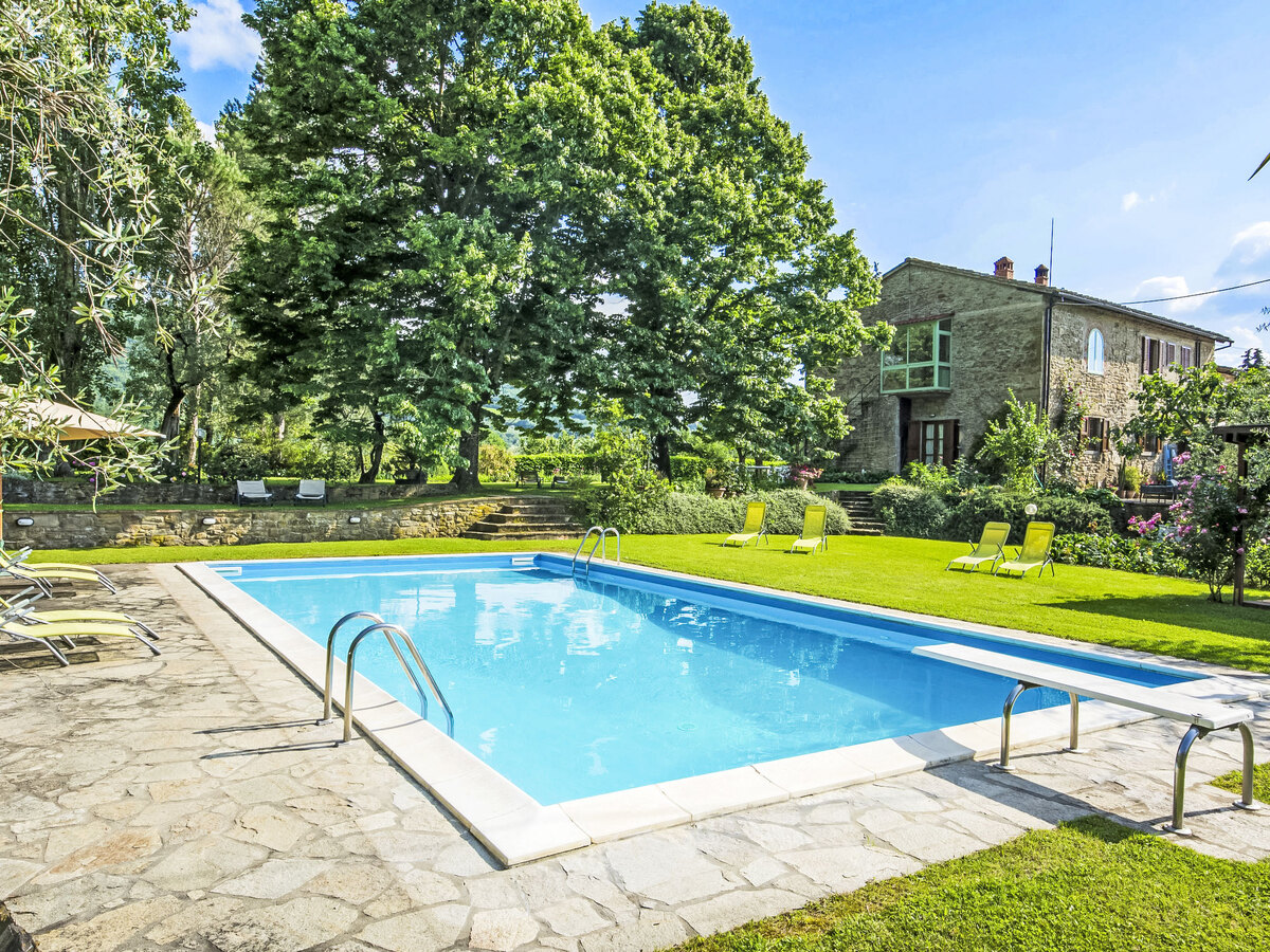 Gîte I Noccioli à Rufina, piscine et parc 3 ha - Photo 1