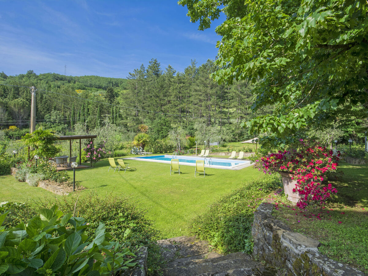 Gîte I Noccioli à Rufina, piscine et parc 3 ha - Photo 3