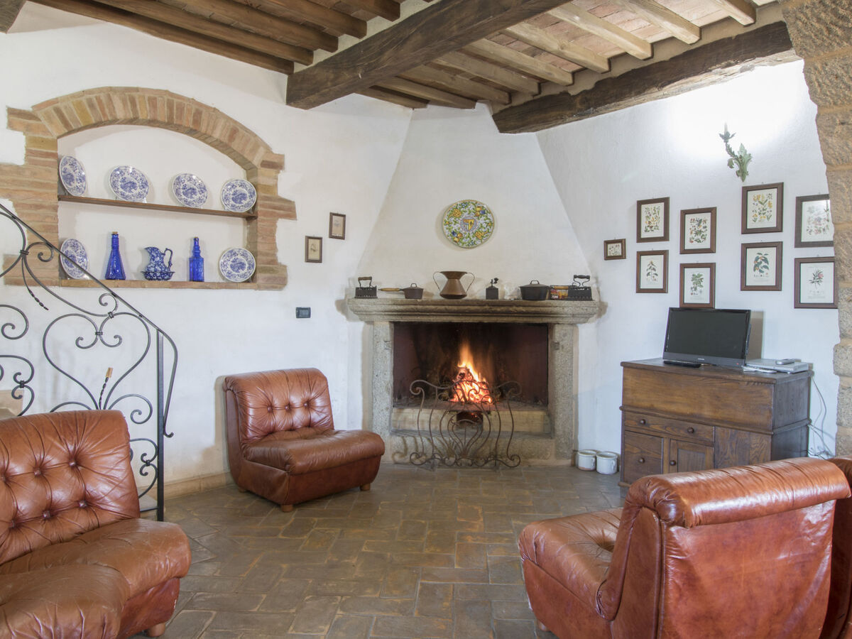 Podere dei Venti, gîte 12 pers. avec piscine à Castel del Piano - Photo 6