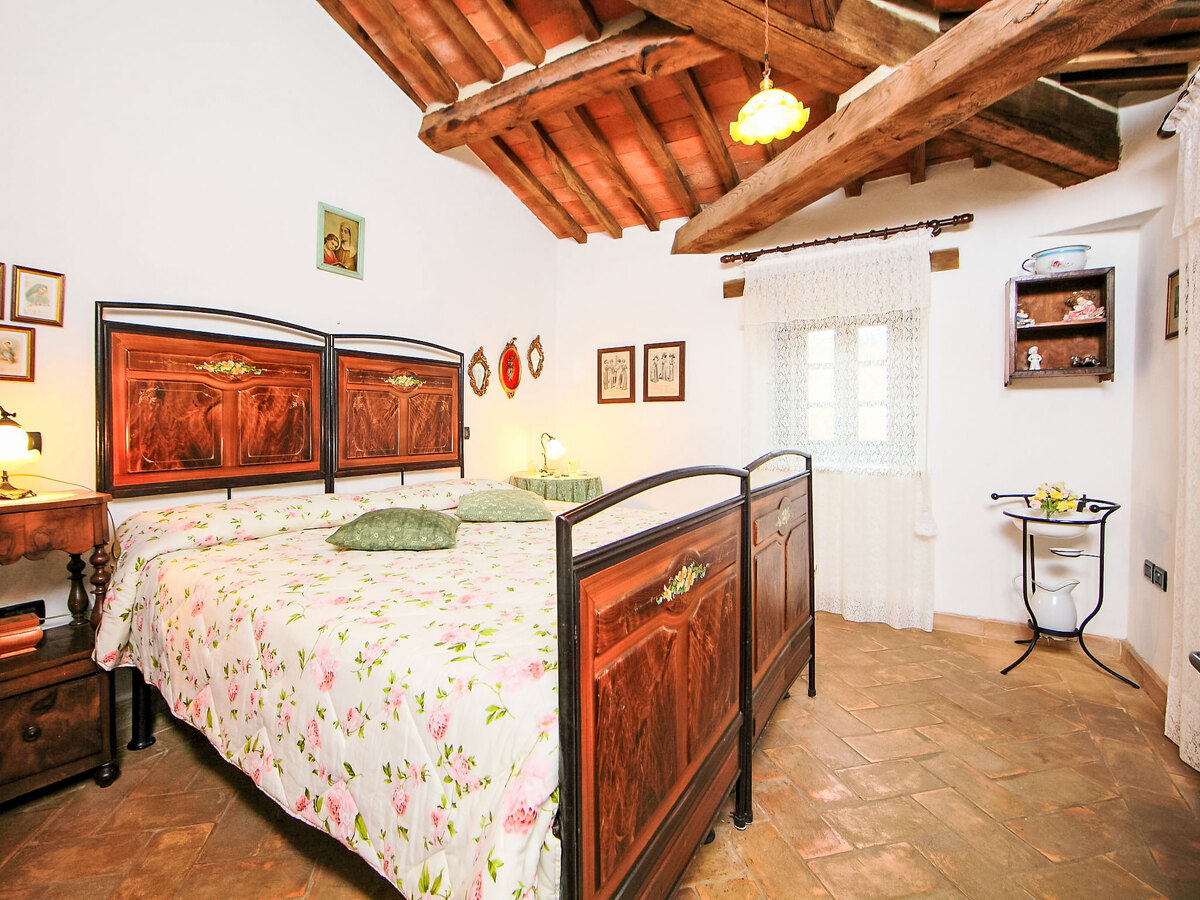 Podere dei Venti, gîte 12 pers. avec piscine à Castel del Piano - Photo 19