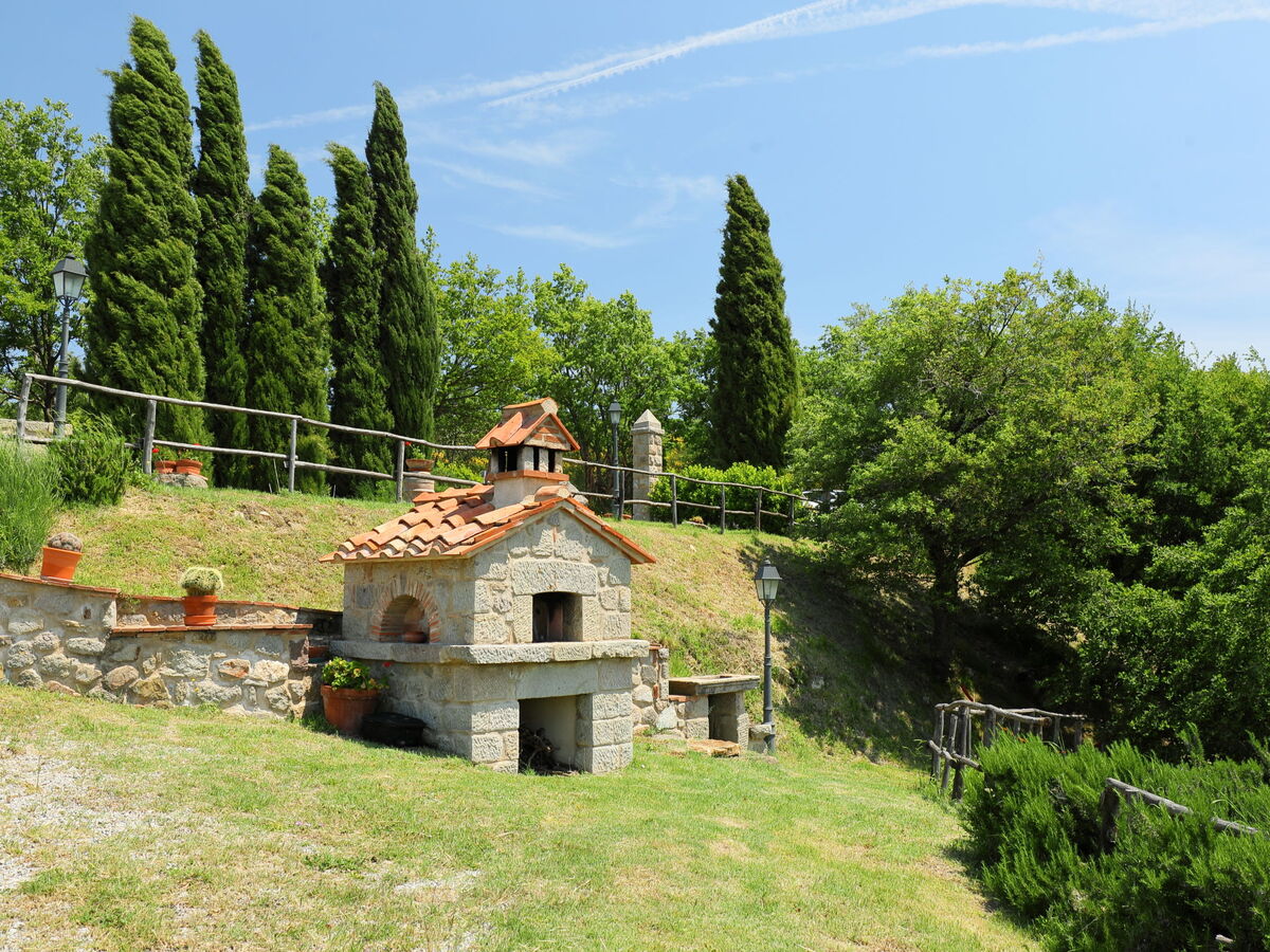 Podere dei Venti, gîte 12 pers. avec piscine à Castel del Piano - Photo 32