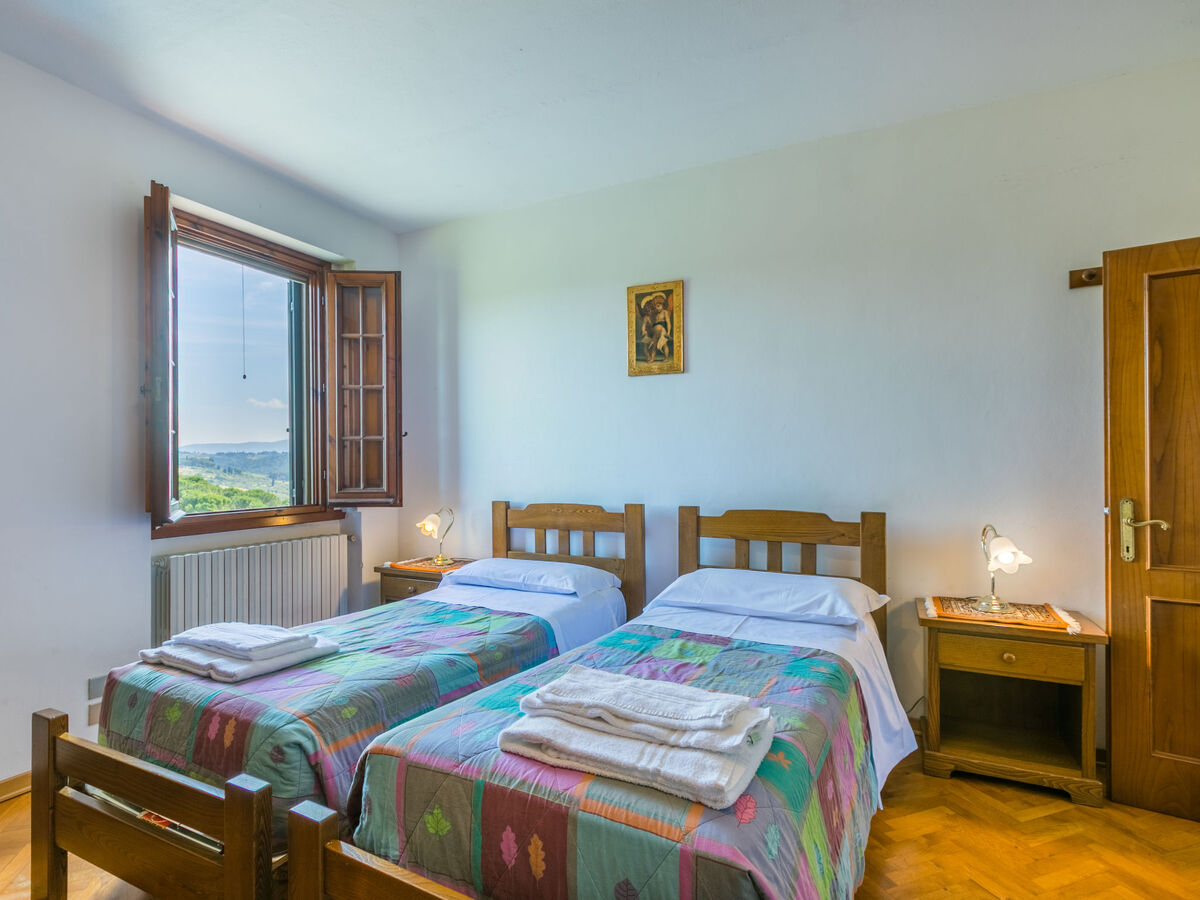 Il Poggetto, gîte 10 pers. avec piscine près de Florence - Photo 33