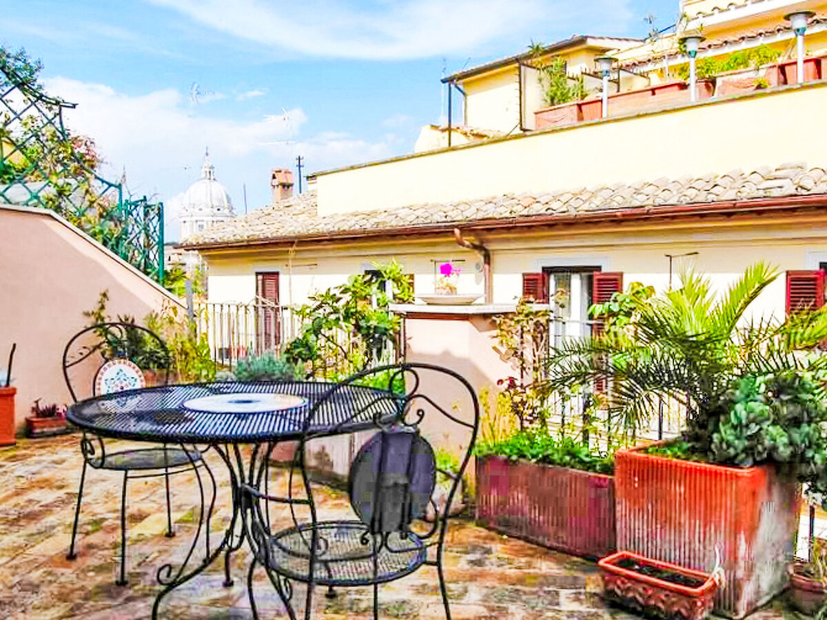 Appartement avec terrasse vue ville, cœur de Rome - Photo 14
