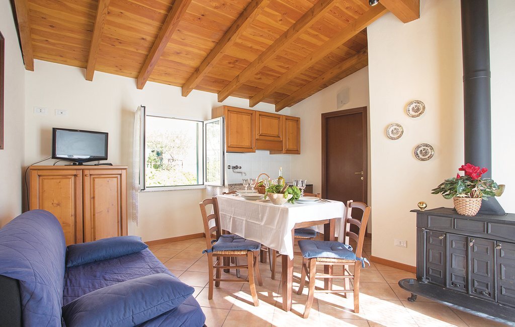 Maison Borgo degli Ulivi à Vellago, 450m d'altitude - Photo 12