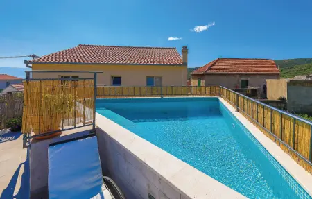 Location maison à Slatine