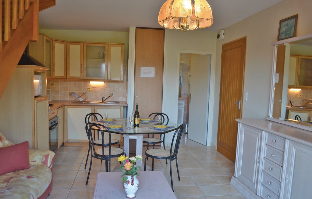 Maison 2 chambres à 2 km de la plage de La Torche - Photo 7