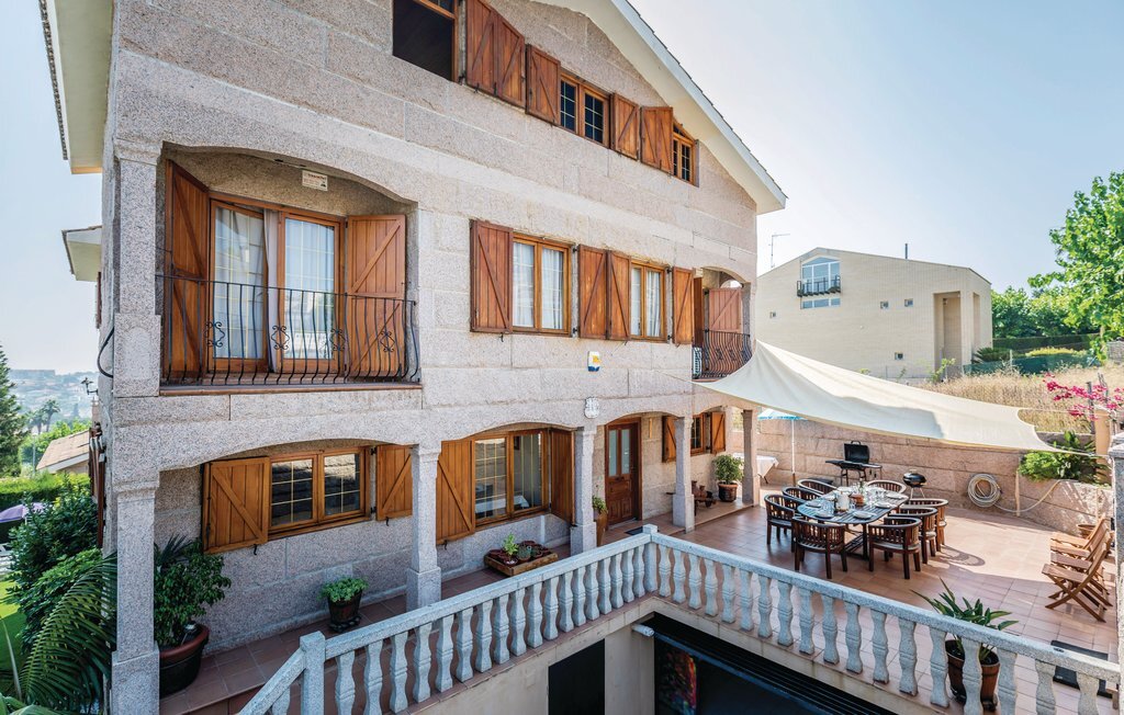 Maison 7 chambres avec piscine eau salée et vue mer - Photo 16