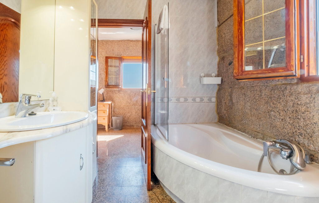 Maison 7 chambres avec piscine eau salée et vue mer - Photo 57