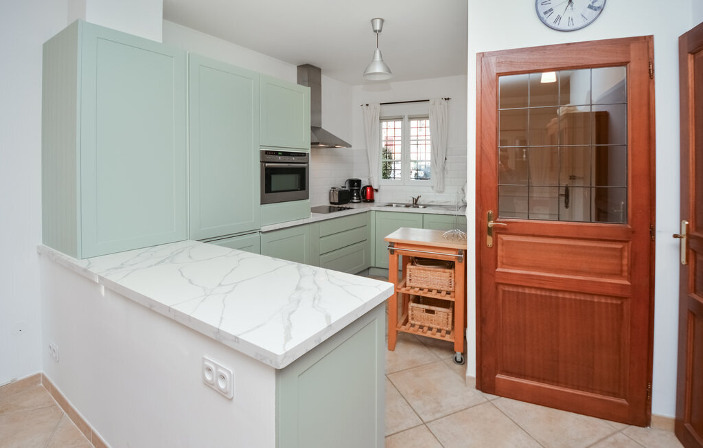 Maison avec amarrage privé à Aigues-Mortes - Photo 10