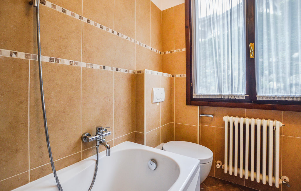 Maison Cherie vue lac Maggiore, Luino - Photo 12