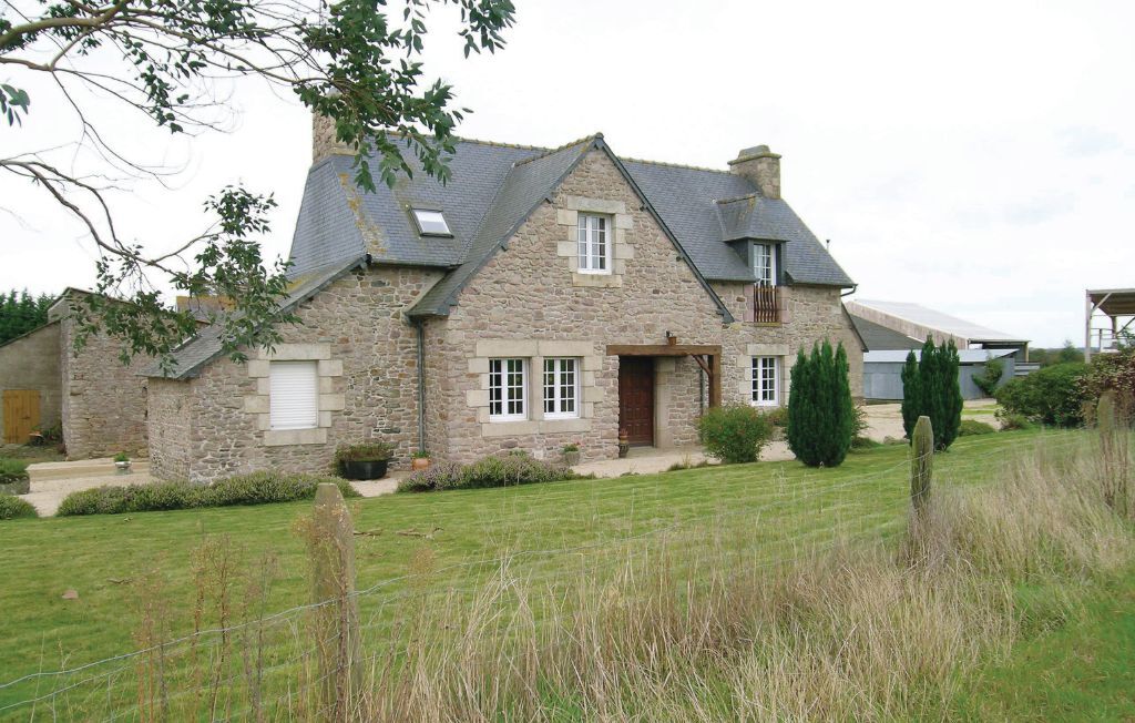 Maison en pierre du 19e, 2000 m² de terrain à Quemper Guézénnec - Photo 4