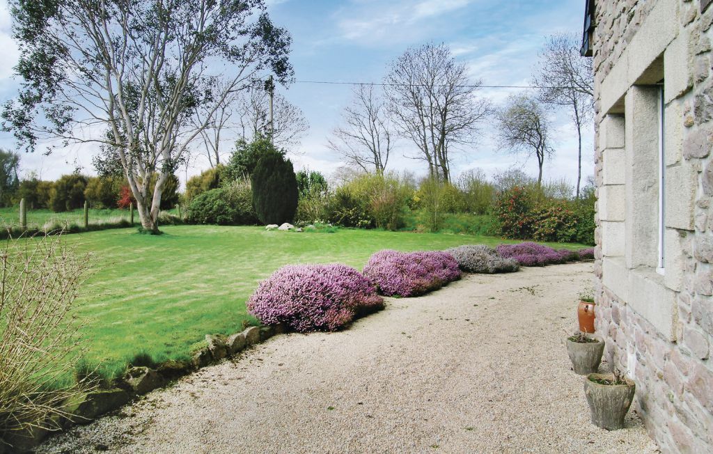 Maison en pierre du 19e, 2000 m² de terrain à Quemper Guézénnec - Photo 6