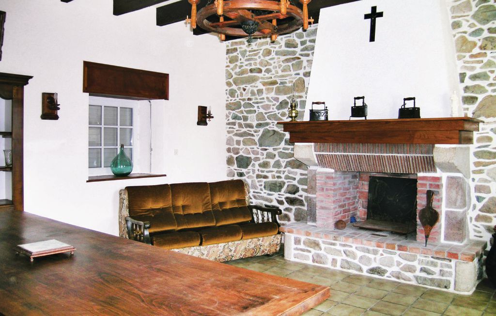 Maison en pierre du 19e, 2000 m² de terrain à Quemper Guézénnec - Photo 8
