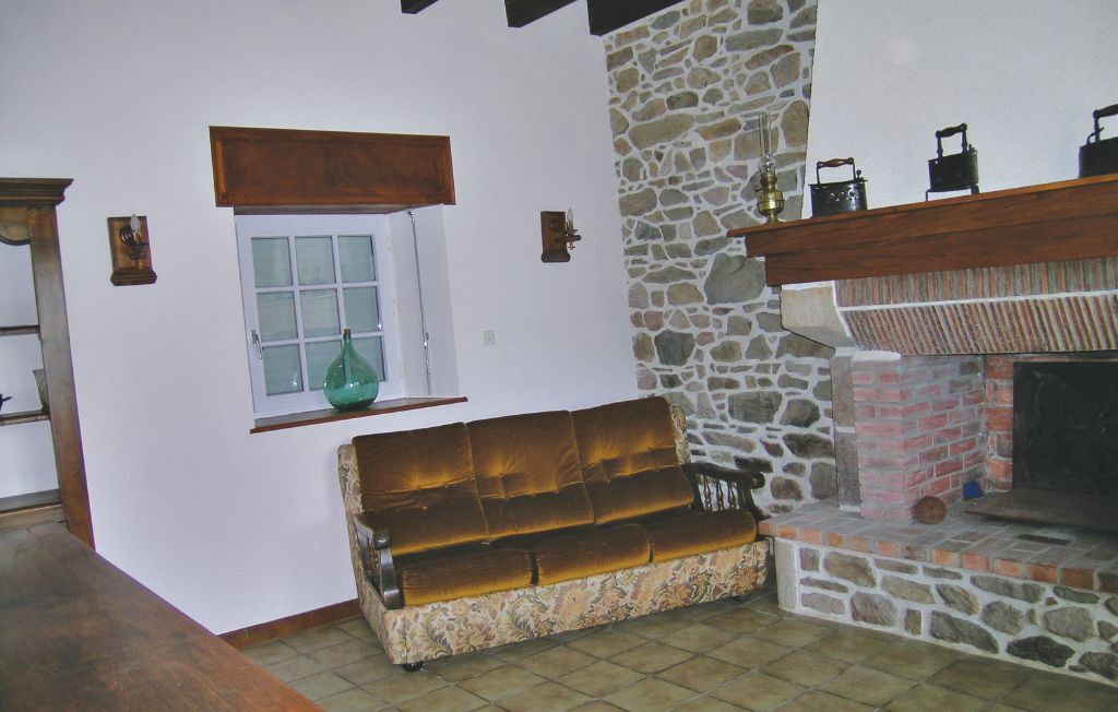 Maison en pierre du 19e, 2000 m² de terrain à Quemper Guézénnec - Photo 9