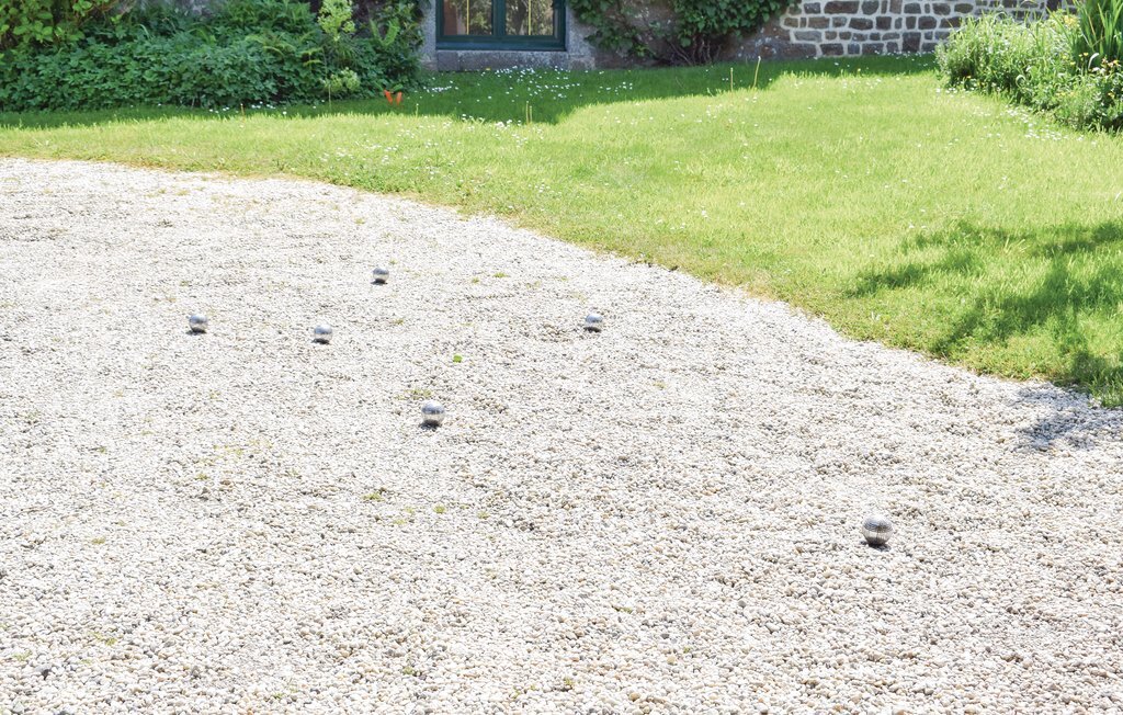 Maison en pierre près de l'abbaye de La Lucerne - Photo 13