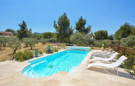Maison 4 chambres avec piscine aux Alpilles, Eygalières : photo 9