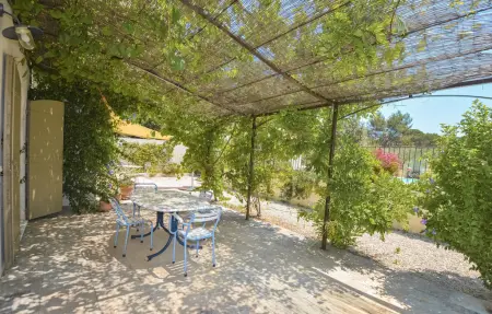 Maison 4 chambres avec piscine aux Alpilles, Eygalières : photo 17