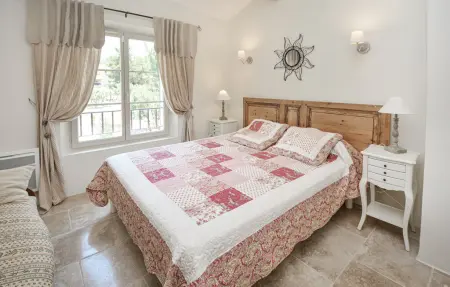 Maison 4 chambres avec piscine aux Alpilles, Eygalières : photo 26
