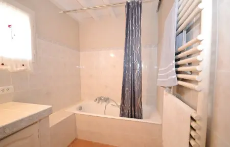 Maison 6 pers. avec piscine privée, vue Luberon : photo 9