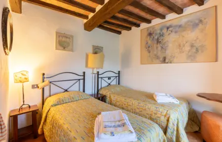 Ilaria, appartement médiéval avec piscine près de Todi : photo 30