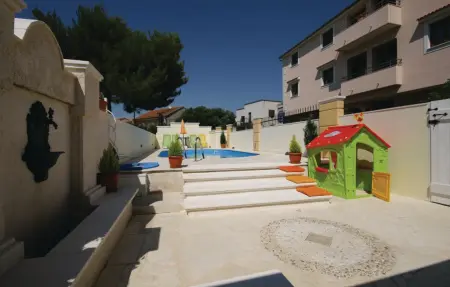 Maison 12 personnes à Brodarica - Photo 11
