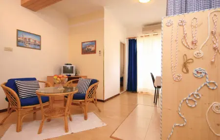 Maison 12 personnes à Brodarica - Photo 35