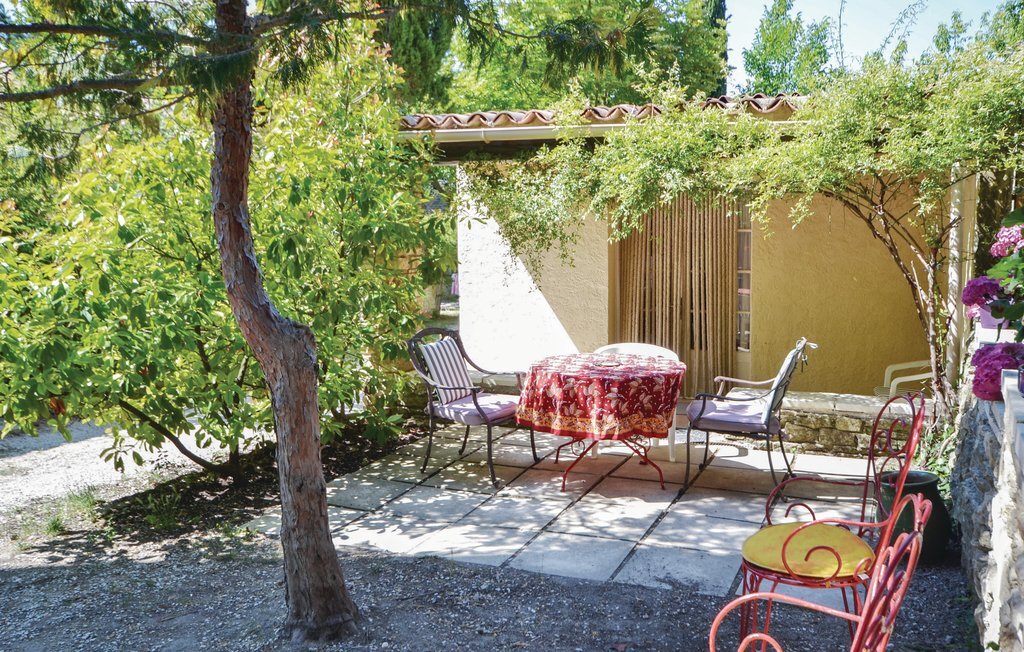 Maison 46m² au pied du Mont Ventoux, piscine partagée - Photo 1