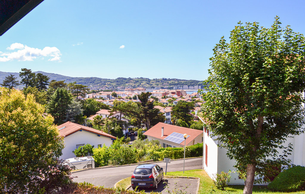 Maison 3 chambres vue mer à Hendaye, 410 m de la plage - Photo 1