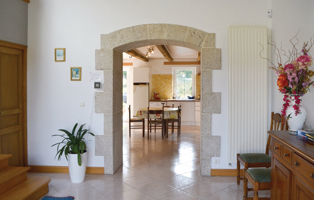 Maison en pierre 6 personnes avec grand jardin à Meslan - Photo 6