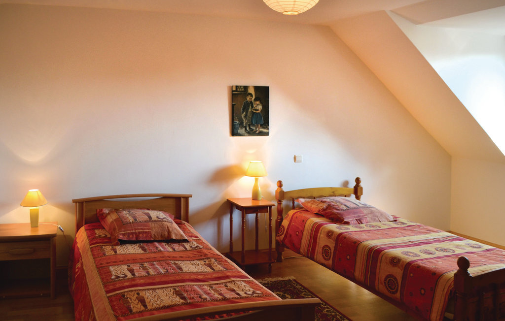 Maison en pierre 6 personnes avec grand jardin à Meslan - Photo 9