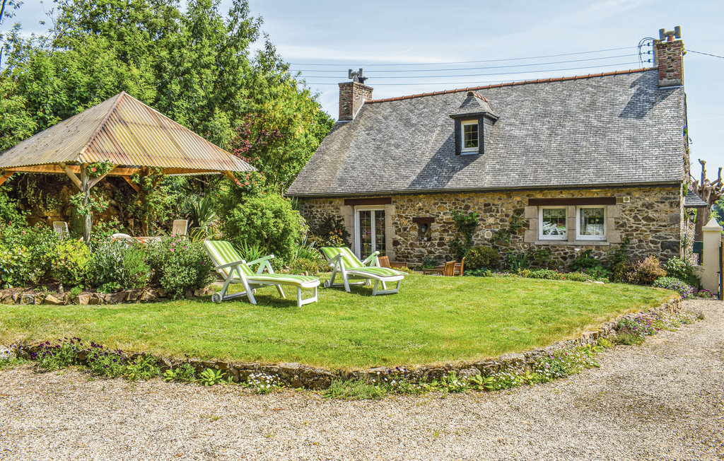 Maison de pierre du siècle dernier à Plouguiel - Photo 10