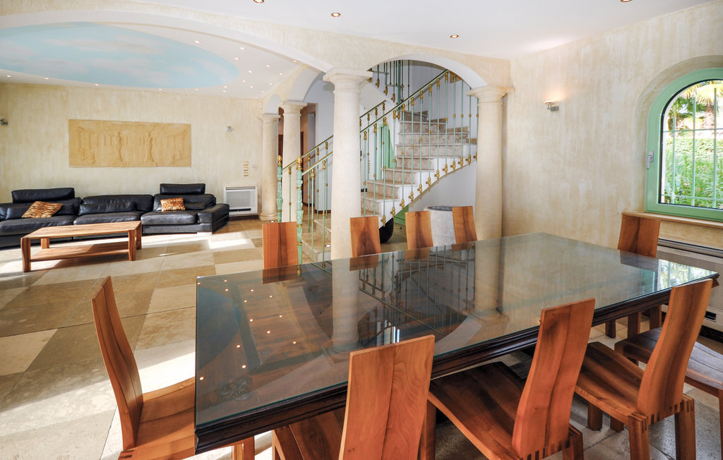 Villa d'architecte avec piscine privée à Saint-Raphaël - Photo 15