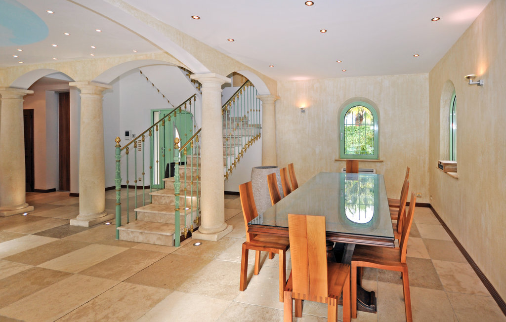 Villa d'architecte avec piscine privée à Saint-Raphaël - Photo 17