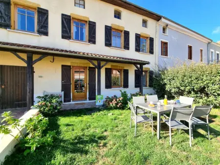 Location gite de vacances à Saint Haon le Châtel