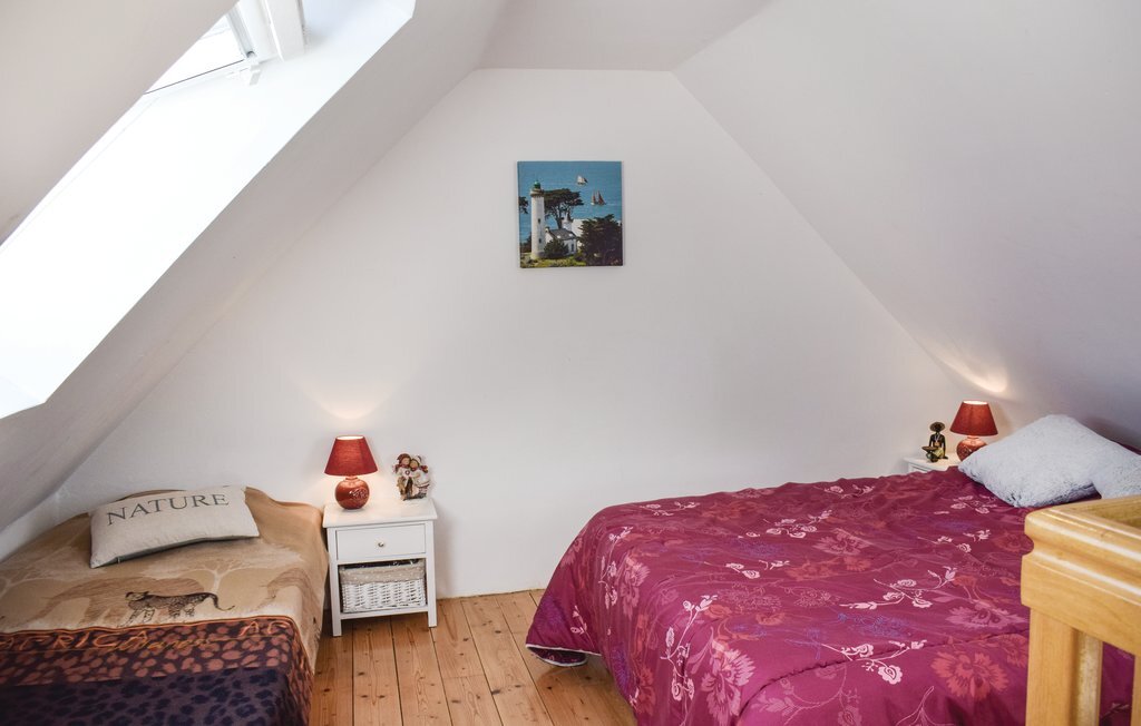 Petite maison en pierre à Louargat, poêle à bois - Photo 7