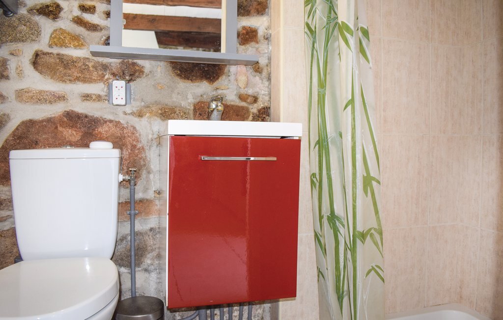 Petite maison en pierre à Louargat, poêle à bois - Photo 21