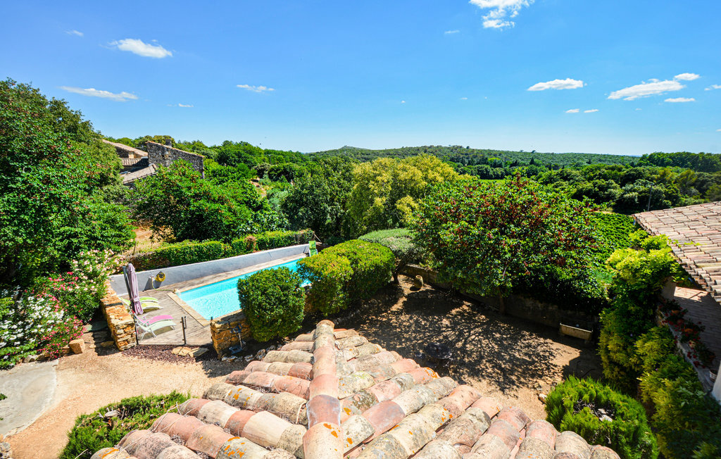 Villa 2 appartements indépendants, piscine, parc enfants - Photo 2