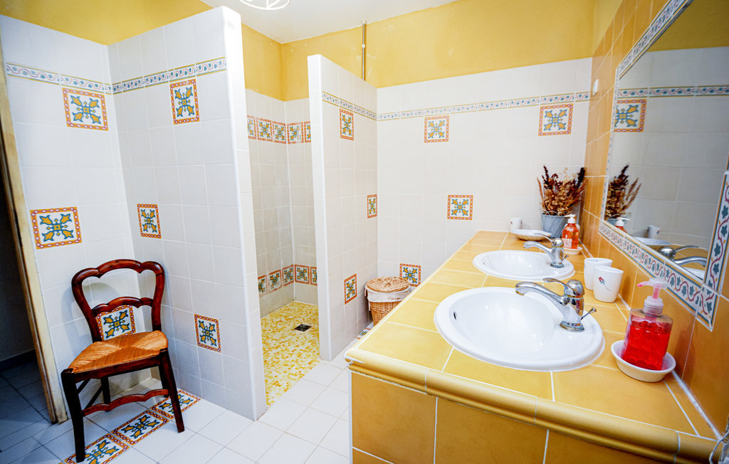 Villa 2 appartements indépendants, piscine, parc enfants - Photo 31