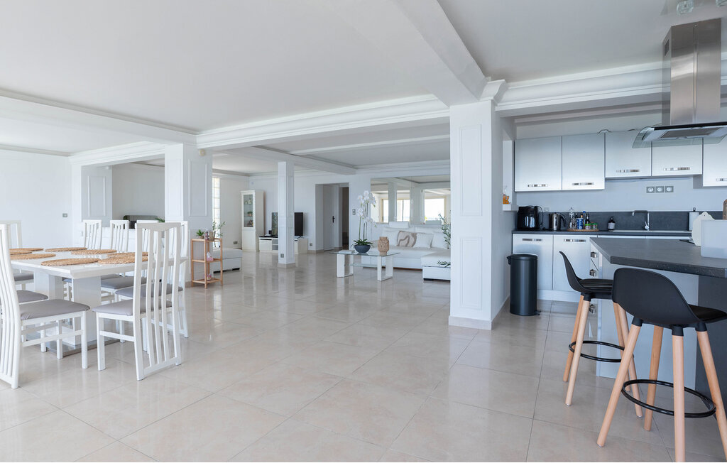 Villa 5 chambres piscine débordement, vue baie Saint-Tropez - Photo 5