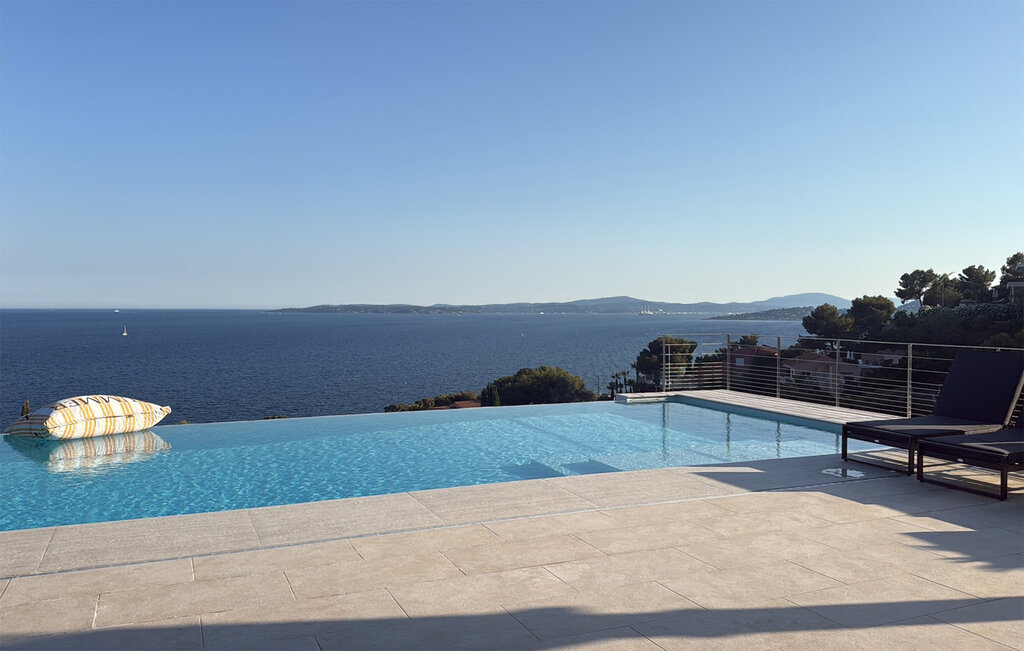Villa 5 chambres piscine débordement, vue baie Saint-Tropez - Photo 15