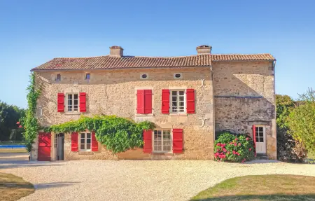 Maison 10 personnes à St Maixent de Beugné - Photo 2