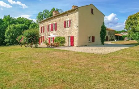 Maison 10 personnes à St Maixent de Beugné - Photo 10