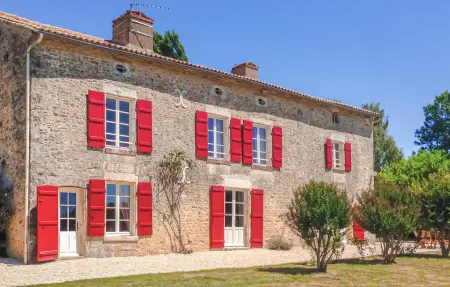 Maison 10 personnes à St Maixent de Beugné - Photo 12