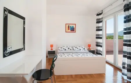 Location Maison 11 personnes à Dugopolje - Photo 27