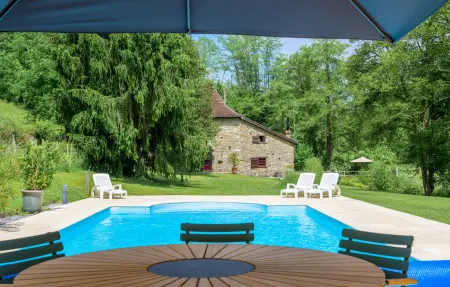Maison XVIIIe siècle avec piscine privée à Lohitzun-Oyhercq : photo 10
