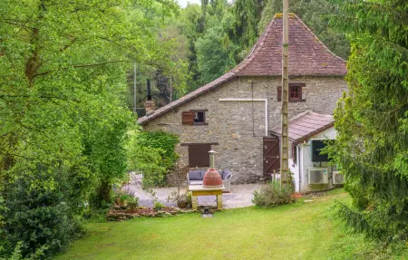 Maison XVIIIe siècle avec piscine privée à Lohitzun-Oyhercq : photo 11