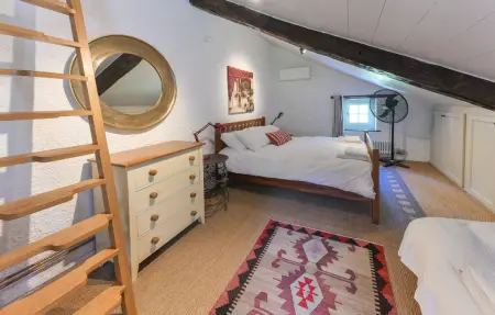 Maison XVIIIe siècle avec piscine privée à Lohitzun-Oyhercq : photo 26