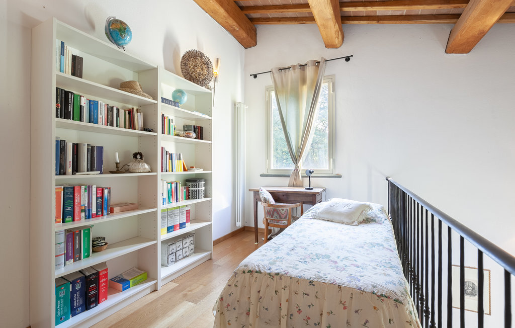 Maison rénovée 120 m² à Pontedera, jardin avec tonnelle - Photo 18