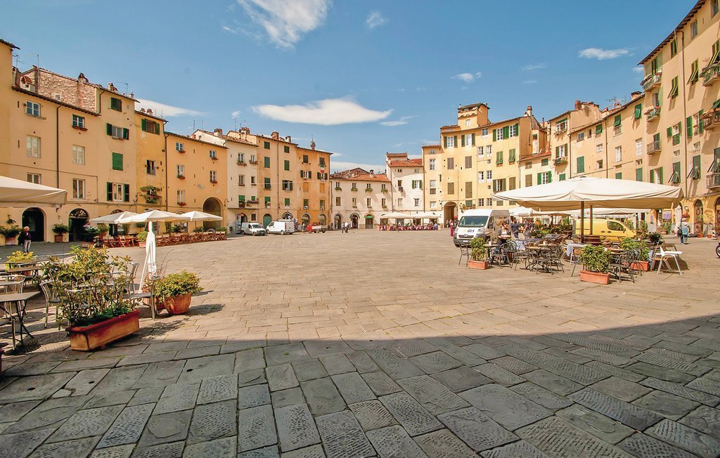 Maison rénovée 120 m² à Pontedera, jardin avec tonnelle - Photo 30