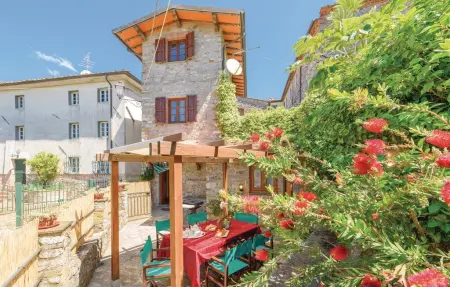 Migliano, maison en pierre avec piscine privée : photo 5